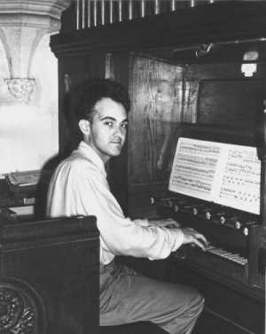 John Hardaker, at the age of 18, at the console of the organ in Forest Hill, Oxford.